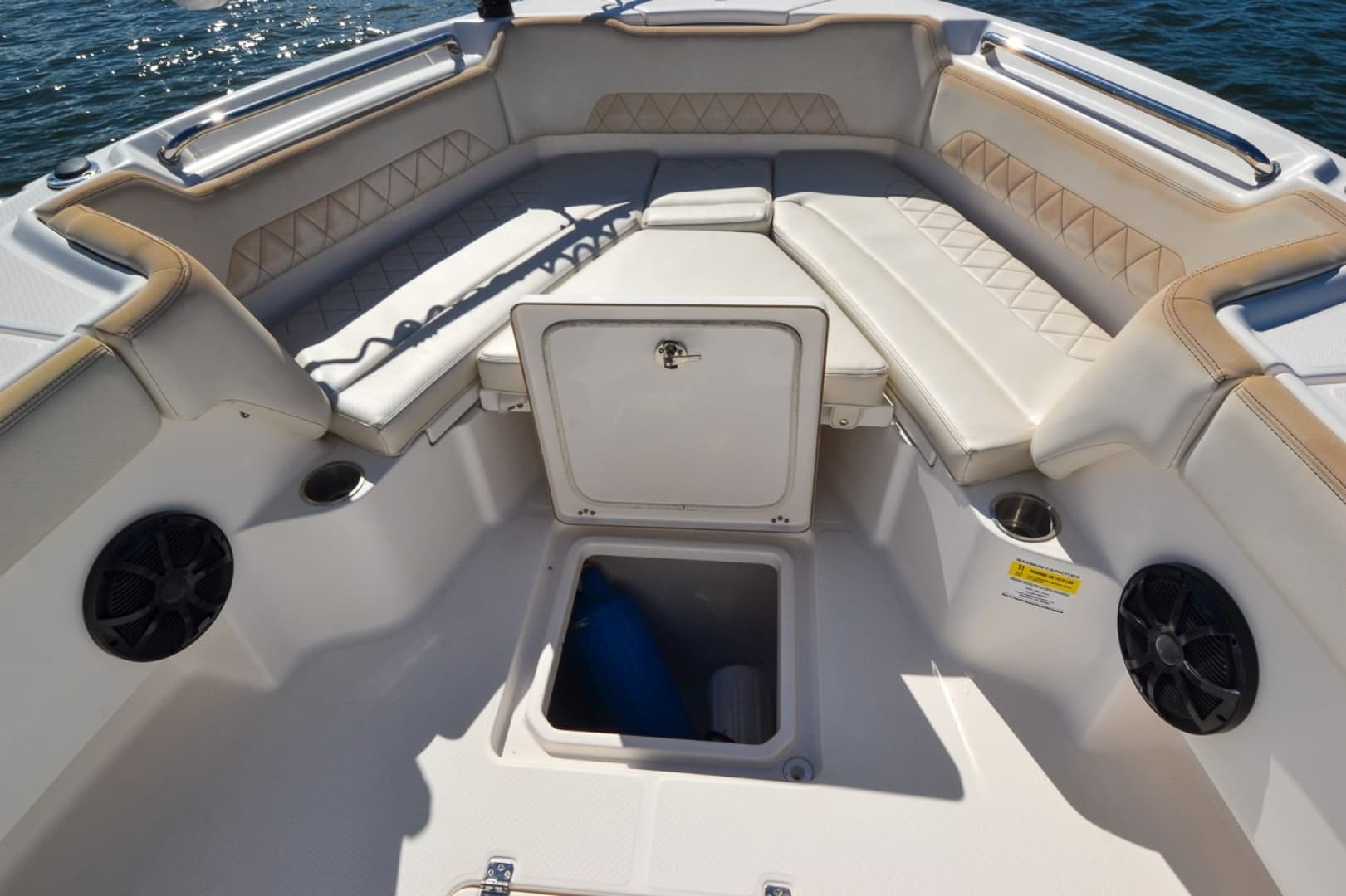 2020 Blue Wave 2800 Makaira