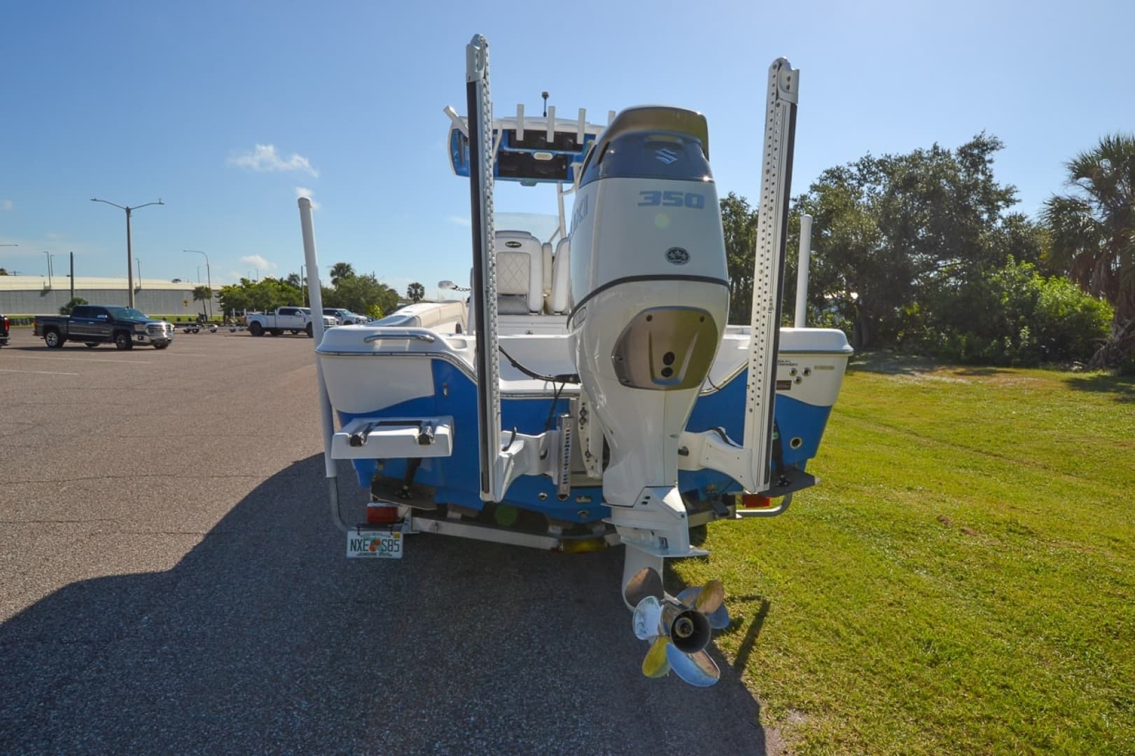 2020 Blue Wave 2800 Makaira
