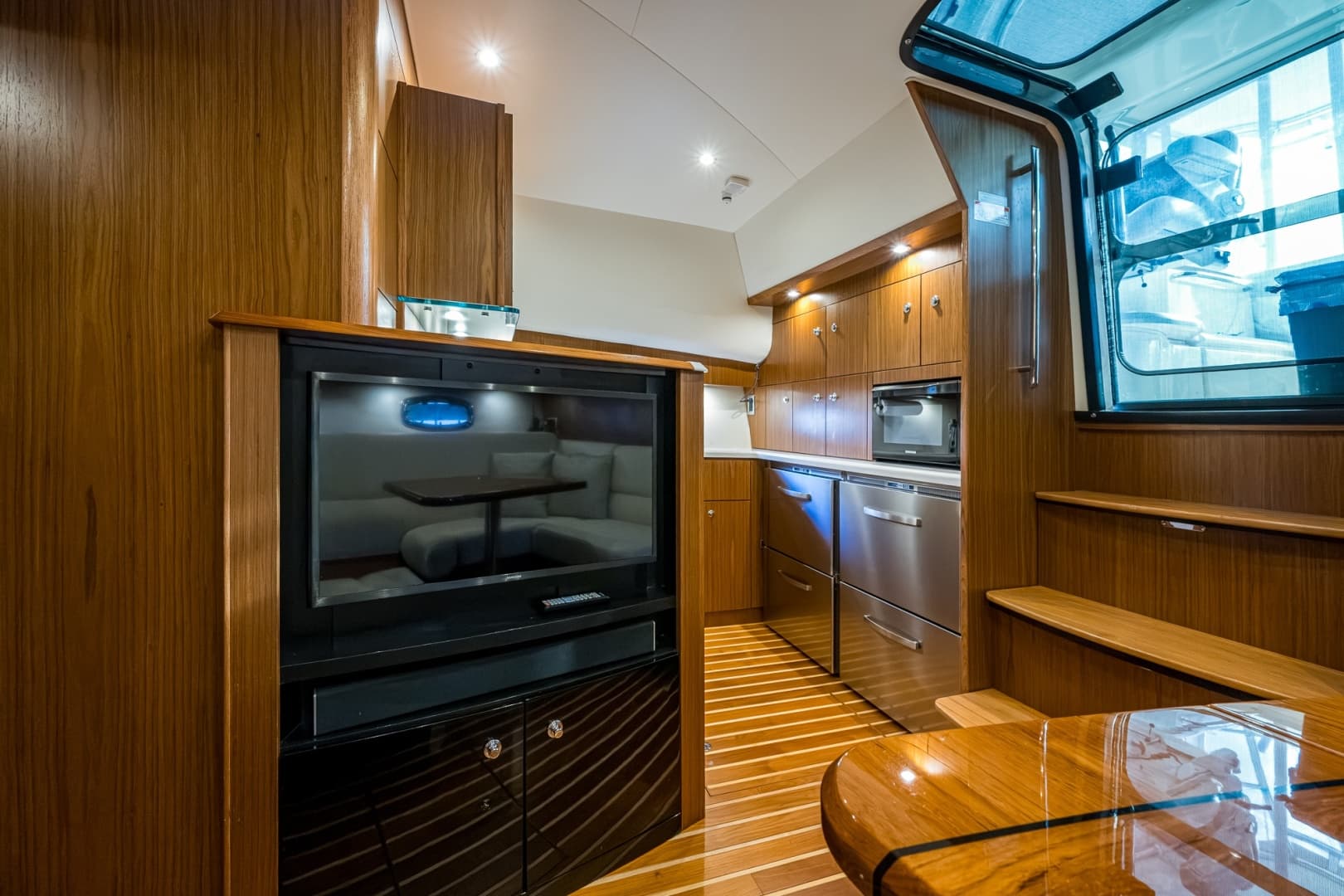 2018 Tiara Yachts 4300 Open