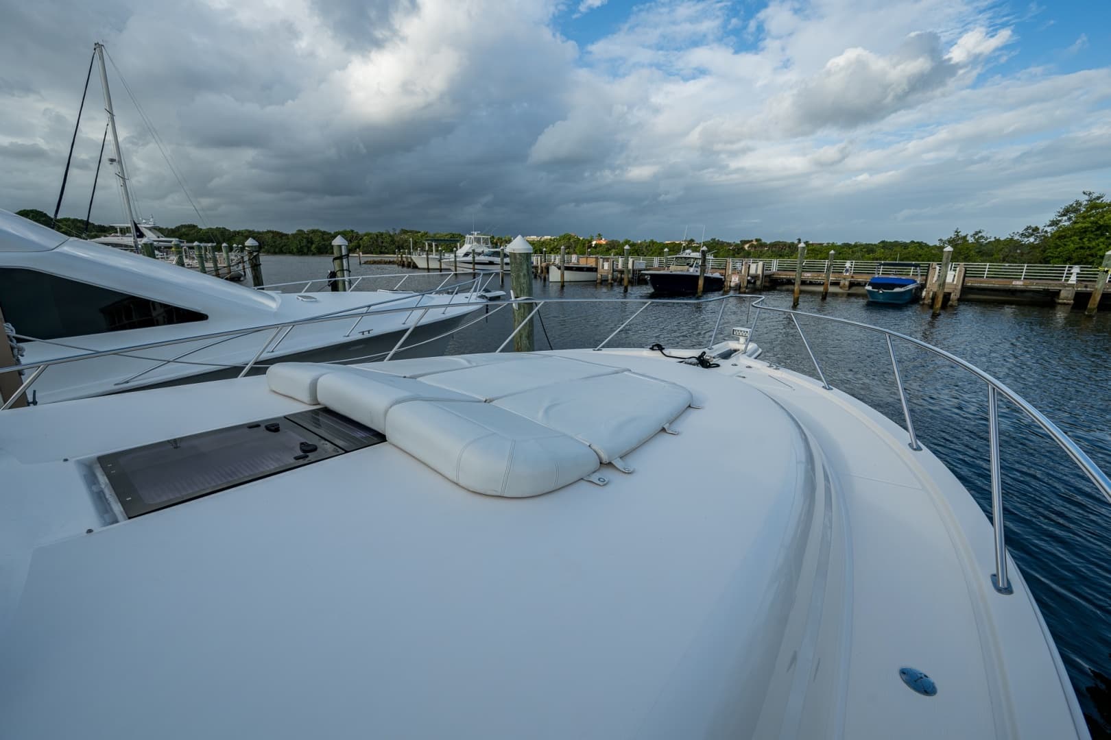 2018 Tiara Yachts 4300 Open