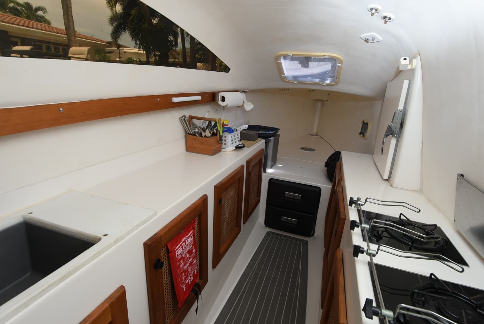 2003 Maine Cat MC 30