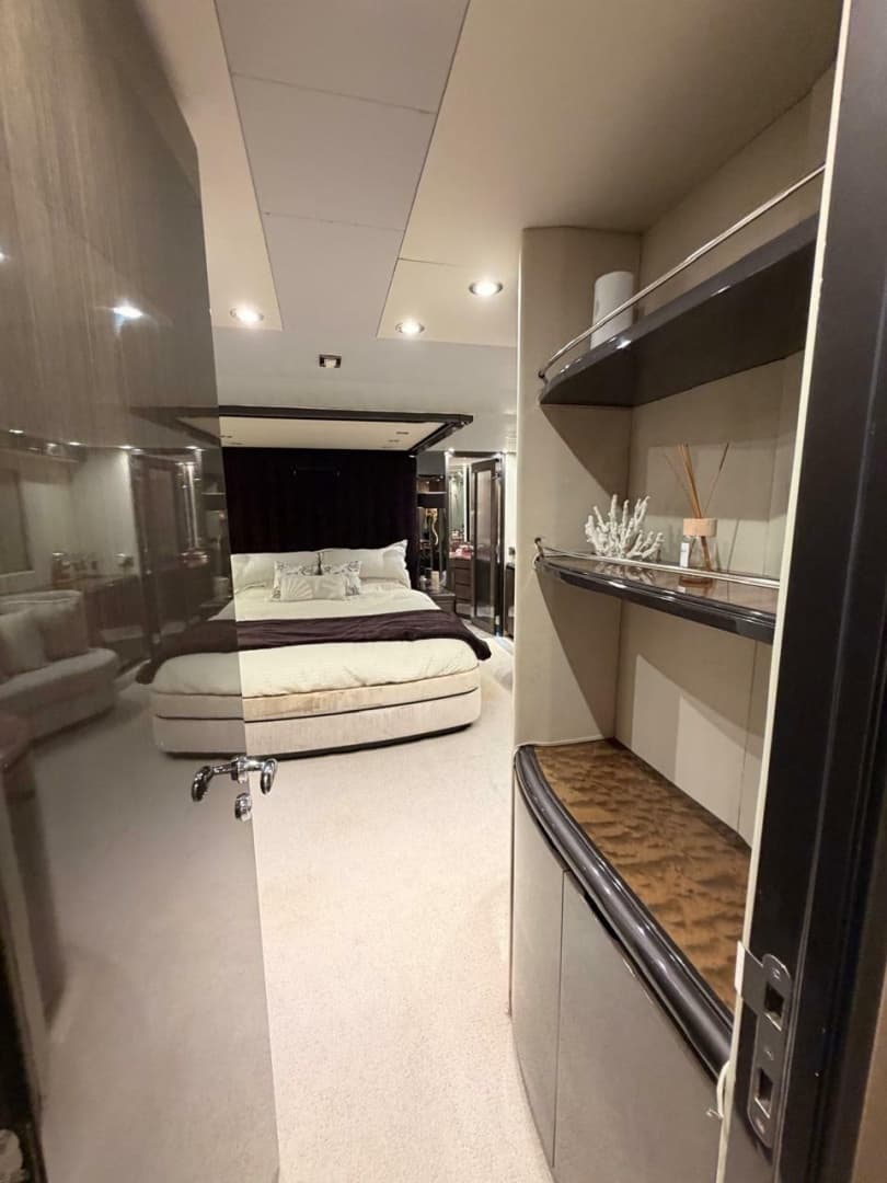 Master Suite 1
