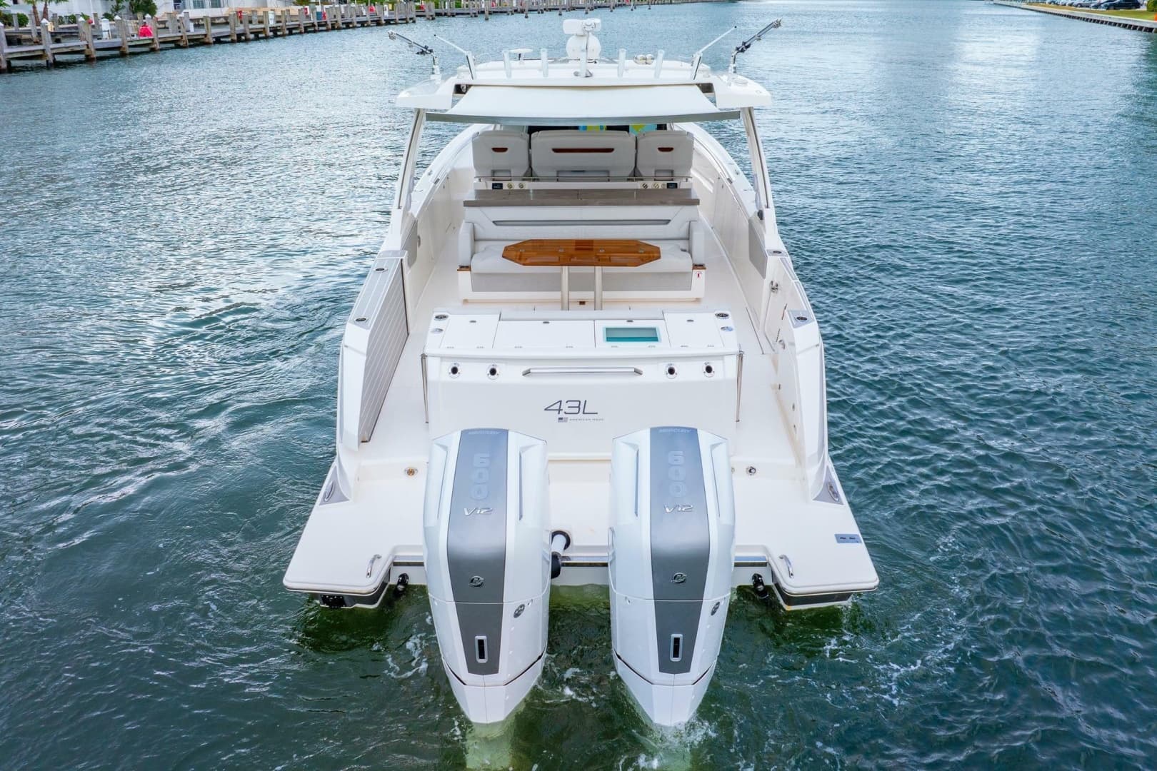 2024 Tiara Yachts 43 LS