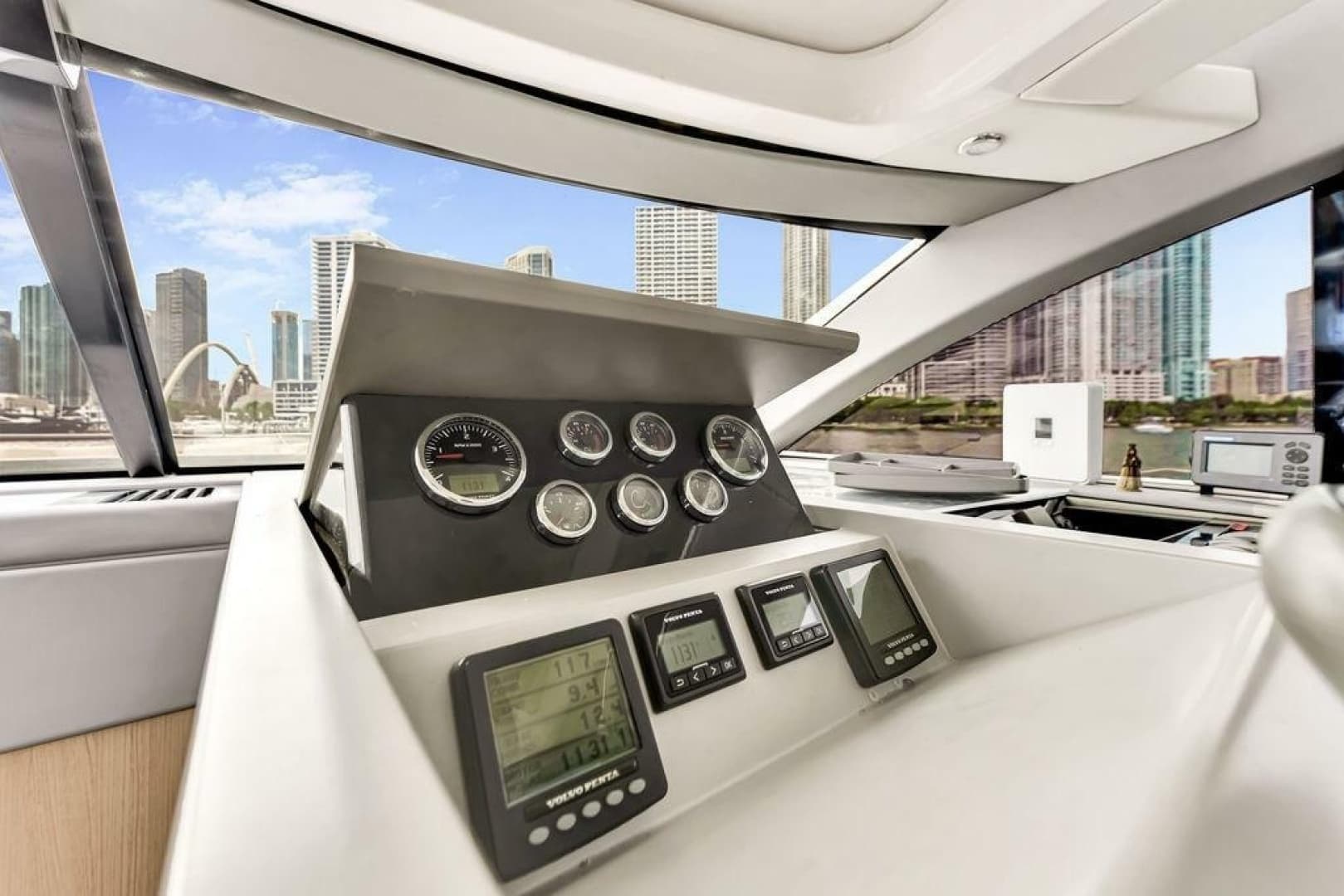 2012 Fairline Targa 58