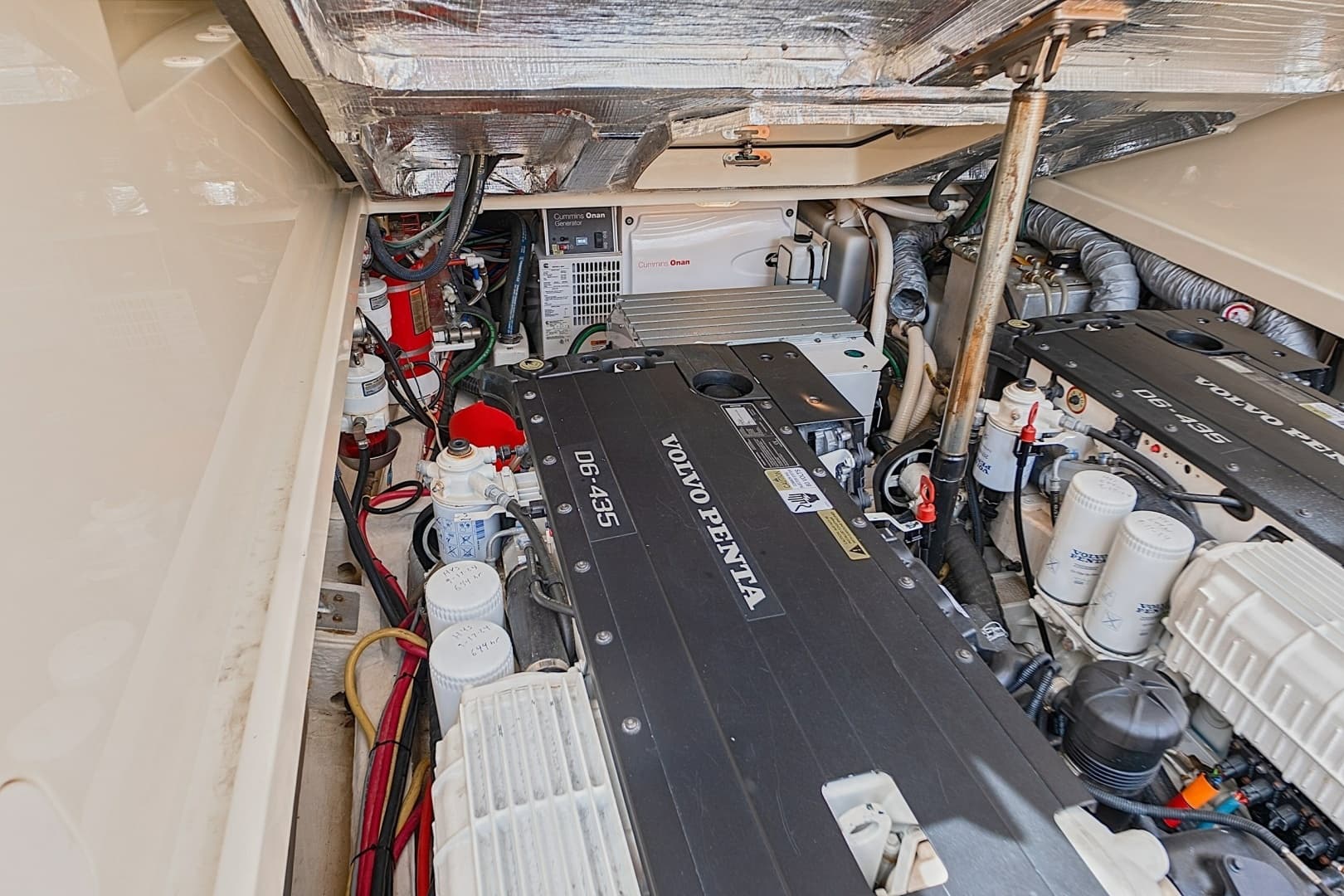 2018 Hinckley Picnic Boat 37 MKIII
