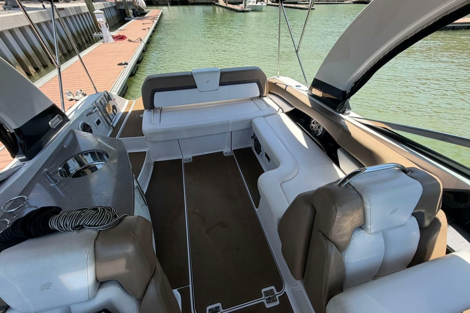 2016 Four Winns H290