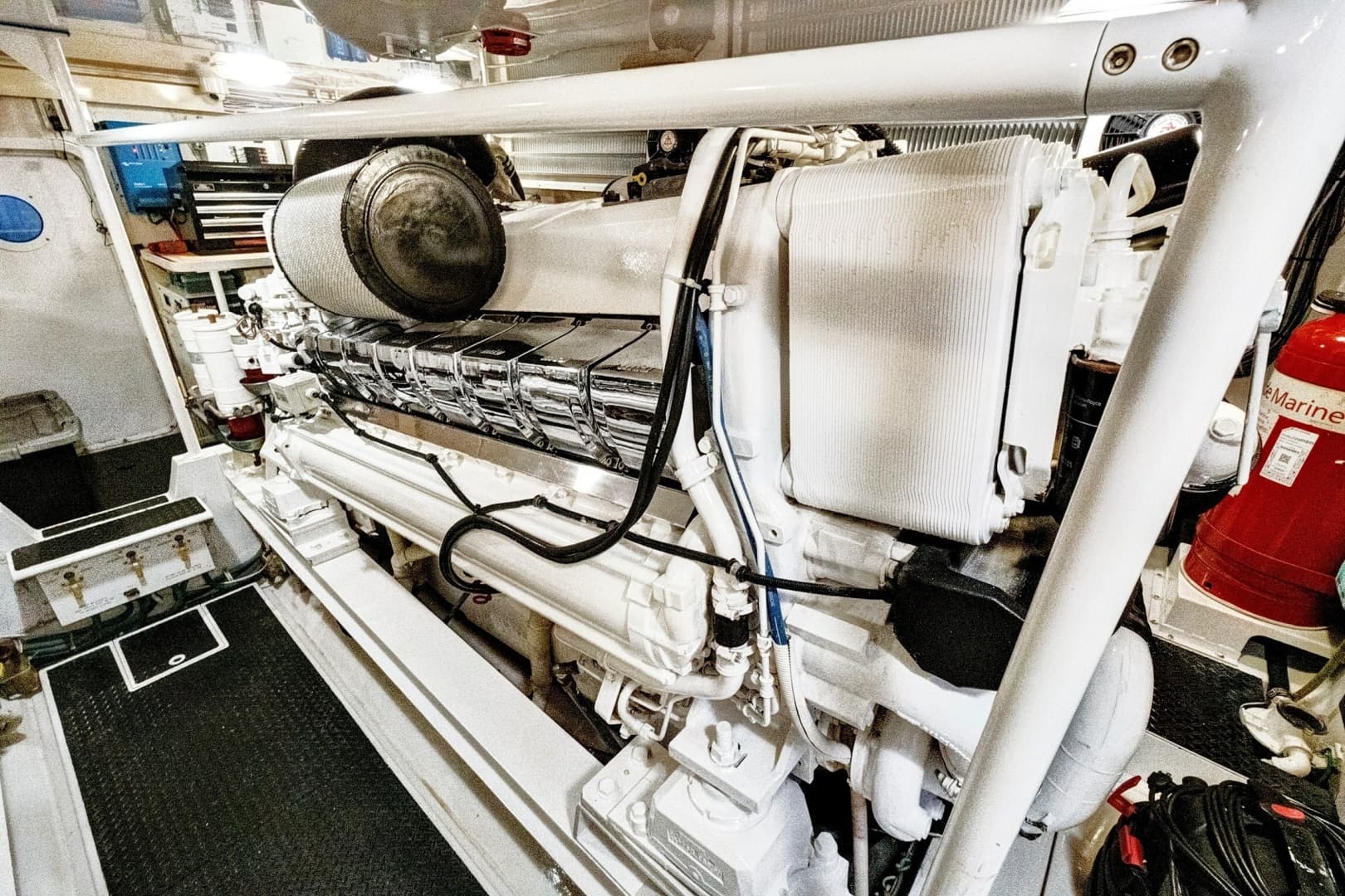 2008 Viking 74 Enclosed Bridge
