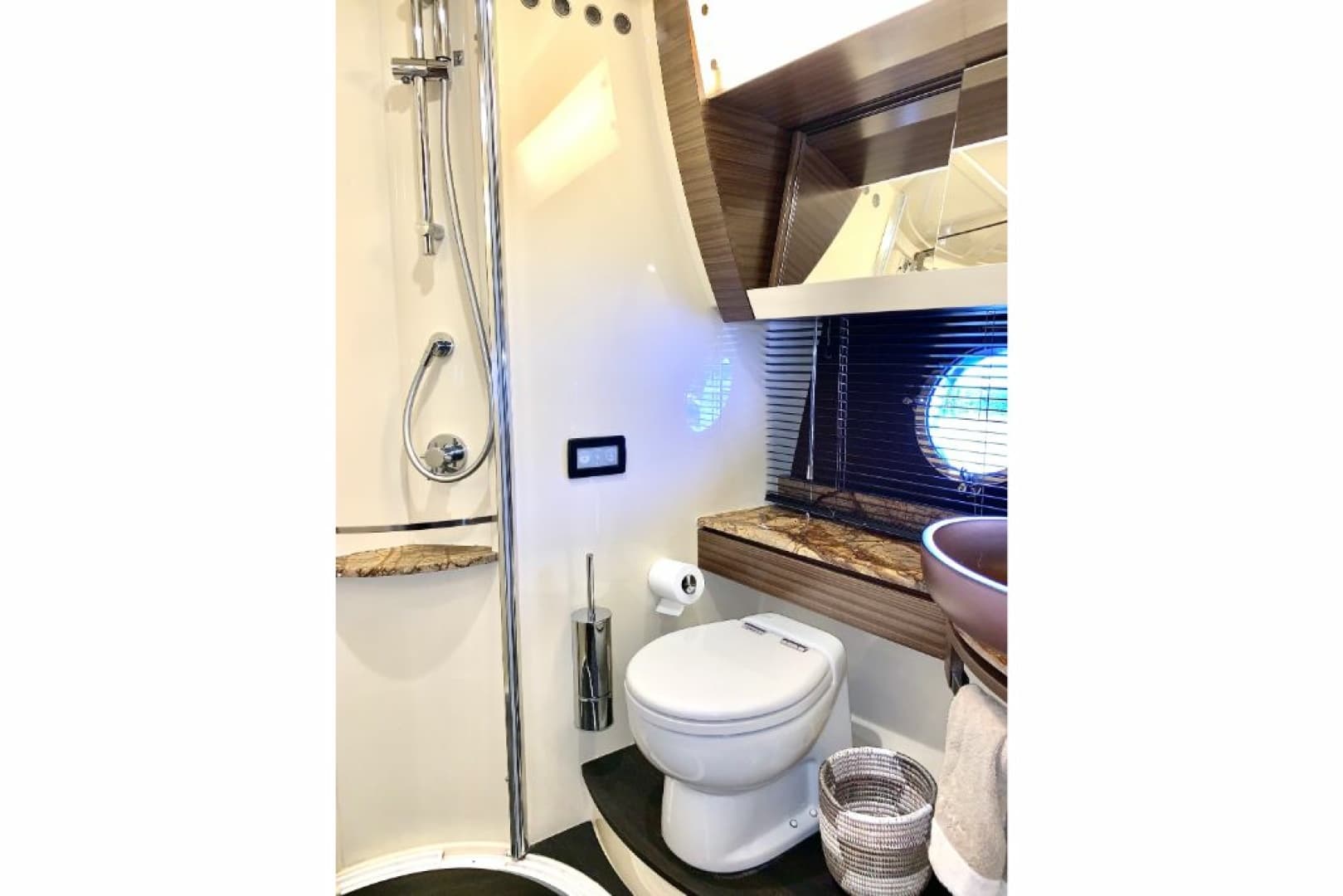 2016 Azimut FLY 60