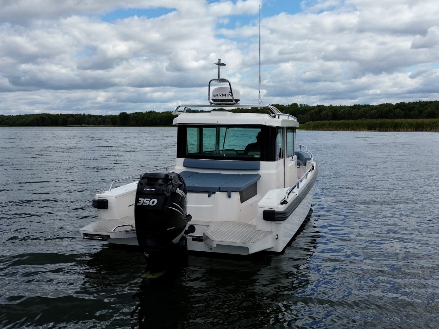 2018 Axopar 28 XC CROSS CABIN