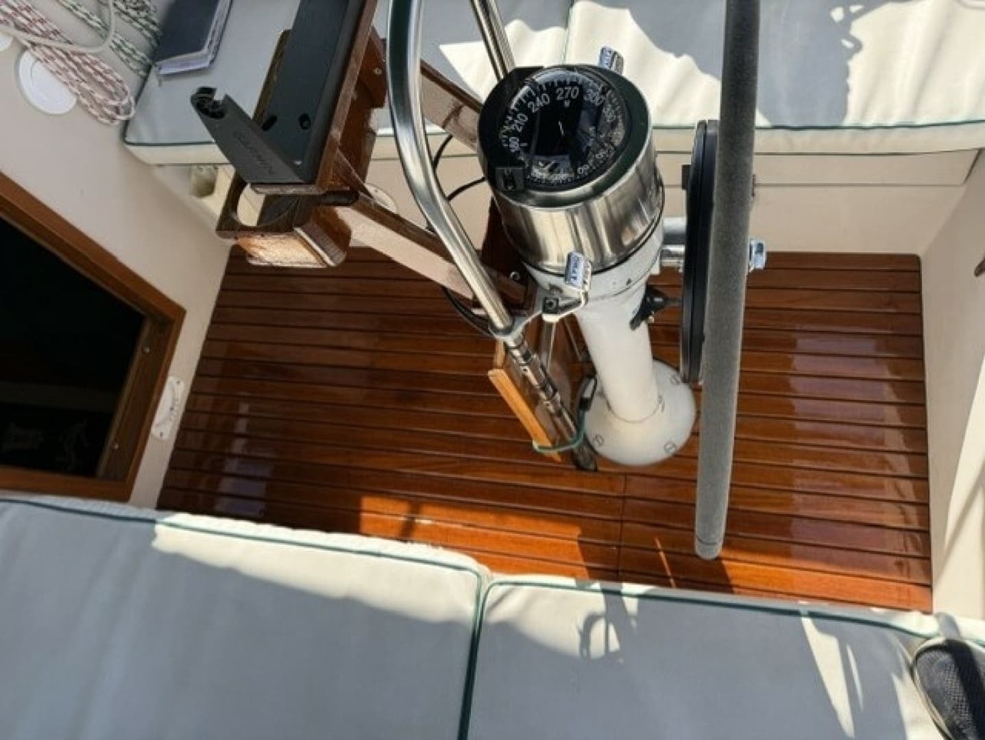 1985 Nonsuch Ultra
