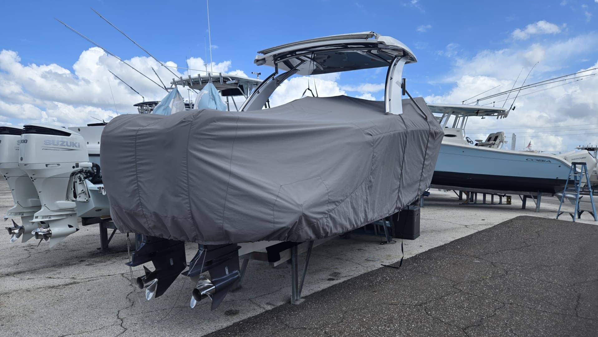 2023 Cobalt 30SC
