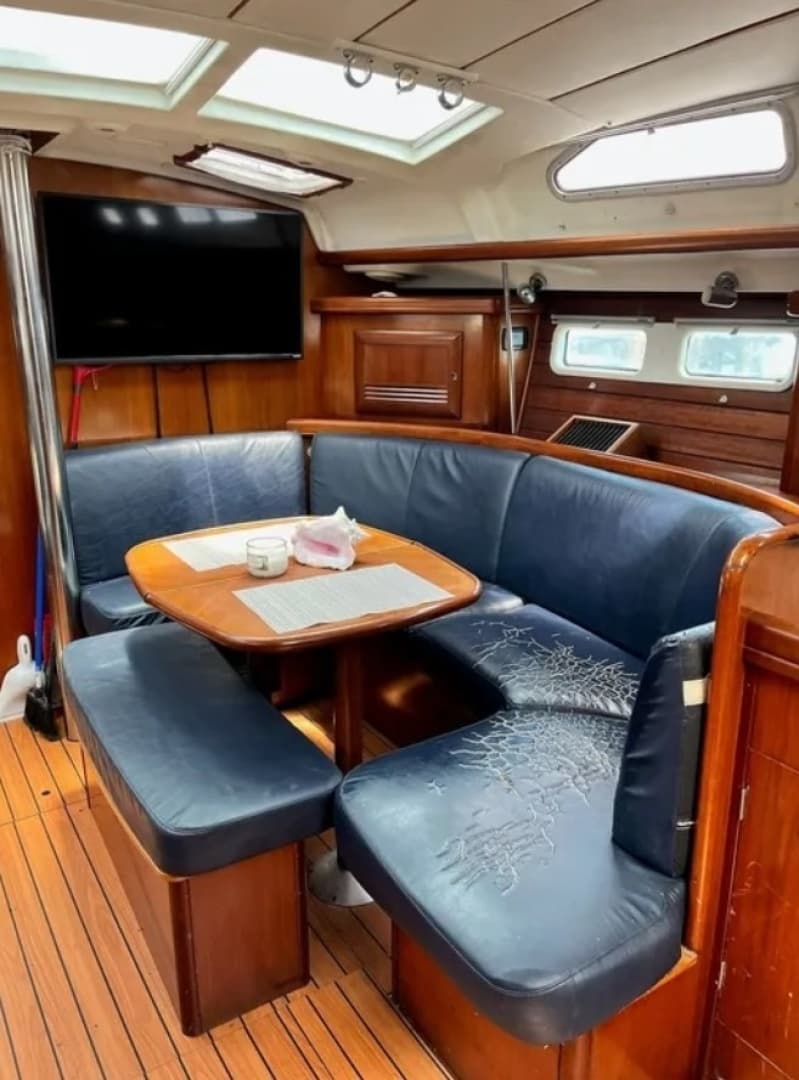 2005 Beneteau 423
