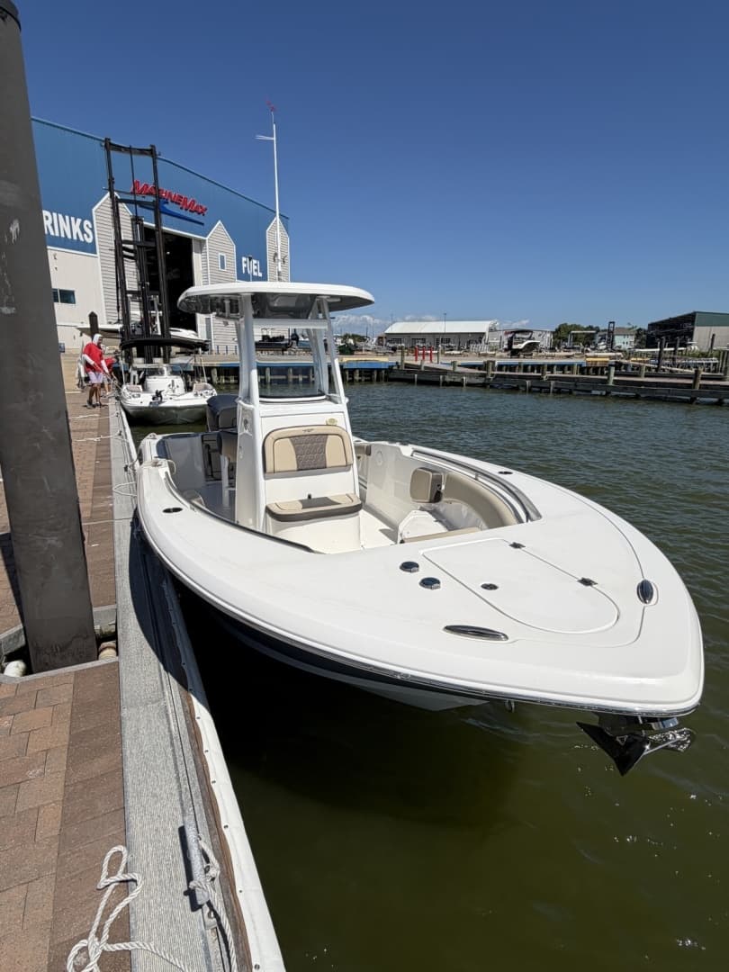 2019 Tidewater 232 CC Adventure