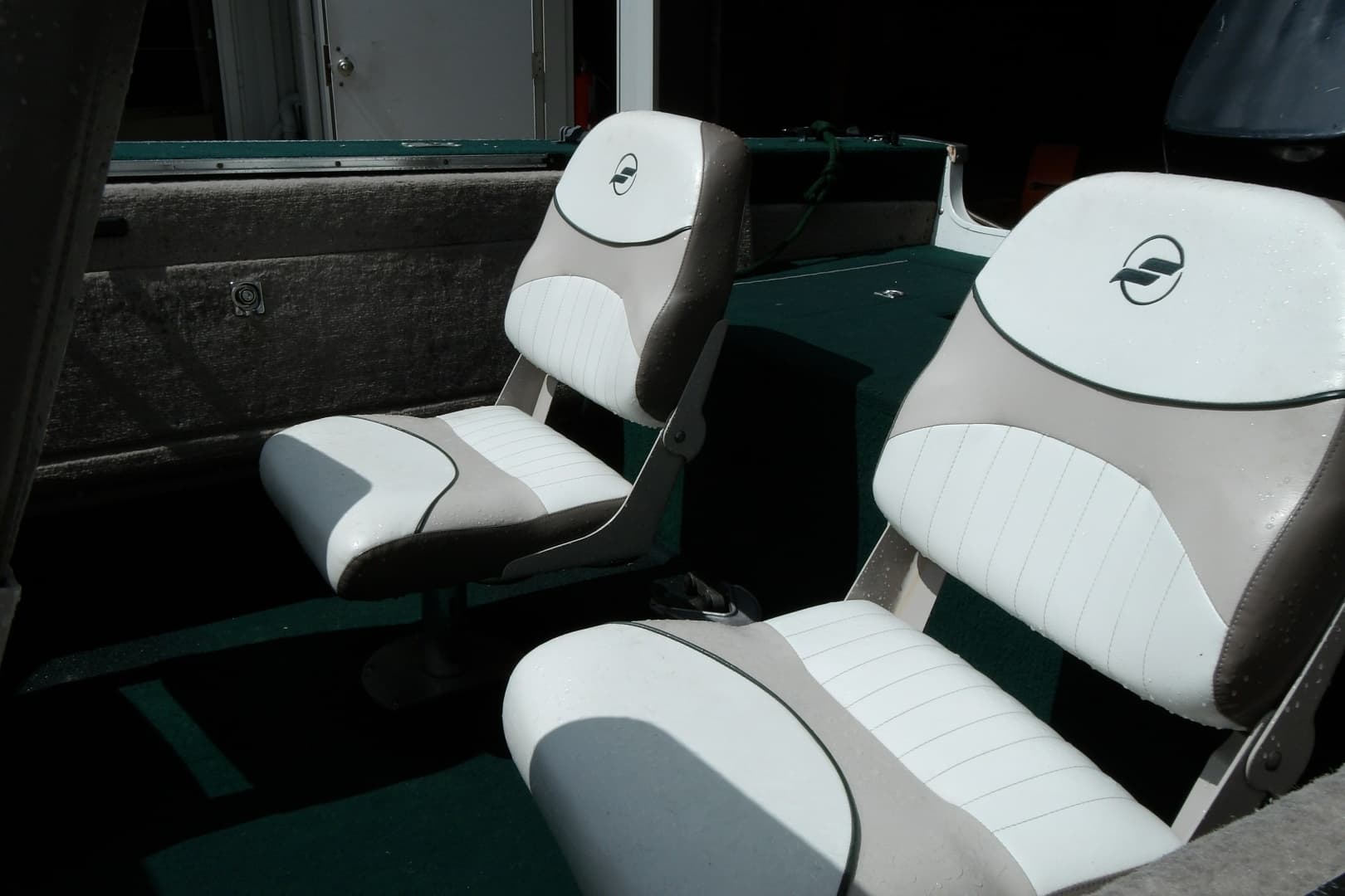 2000 Starcraft C-Star 170 DC