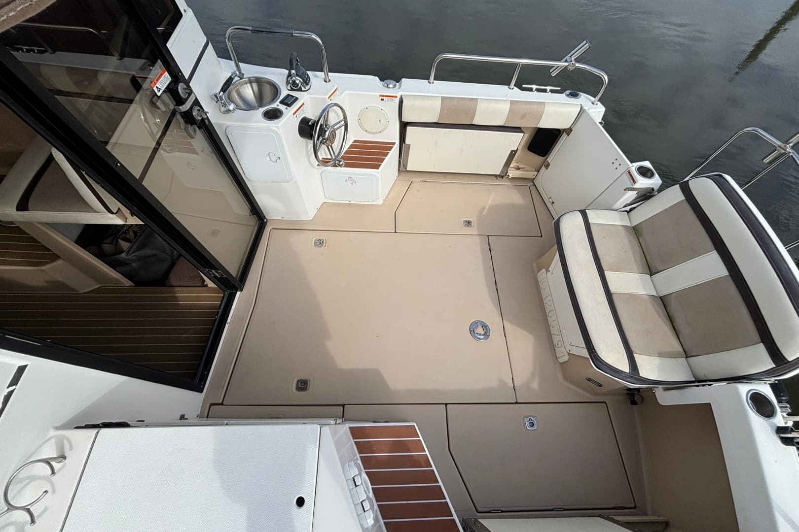 2016 Cutwater C-28 LE