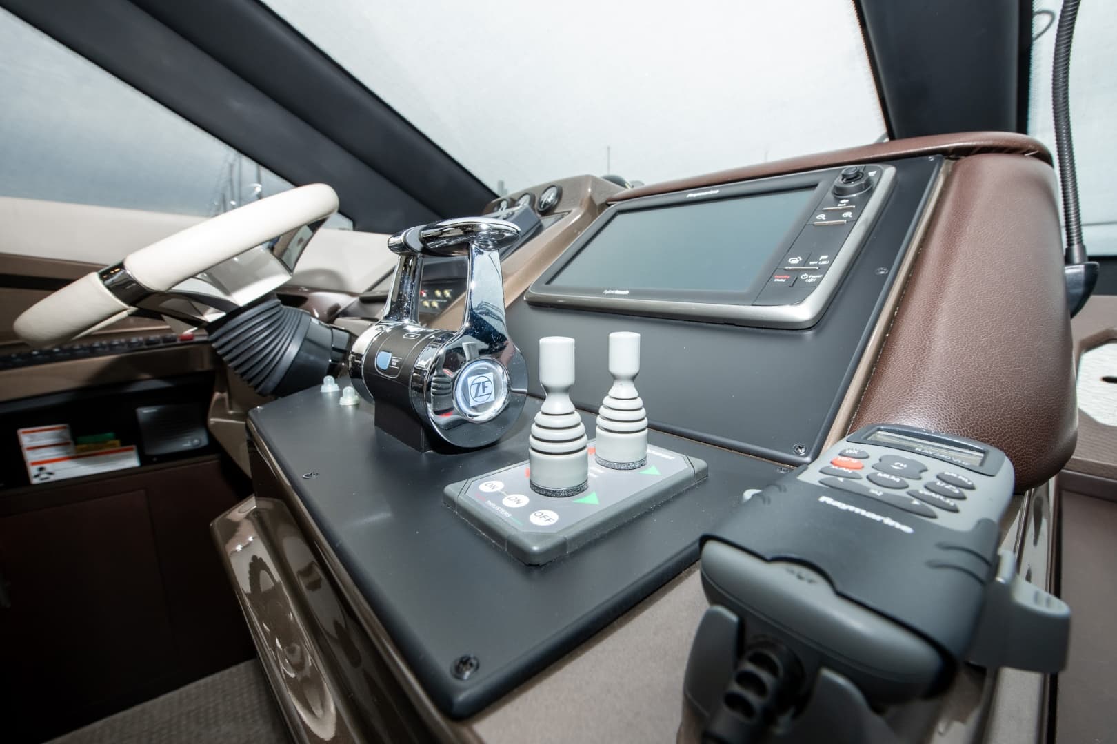 2013 Marquis 720 FLY