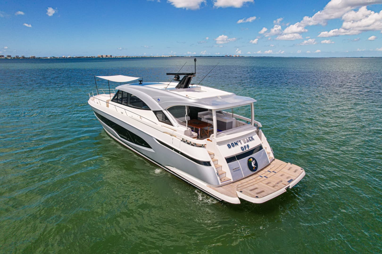 2025 Riviera 6800 Sport Yacht Platinum Edition