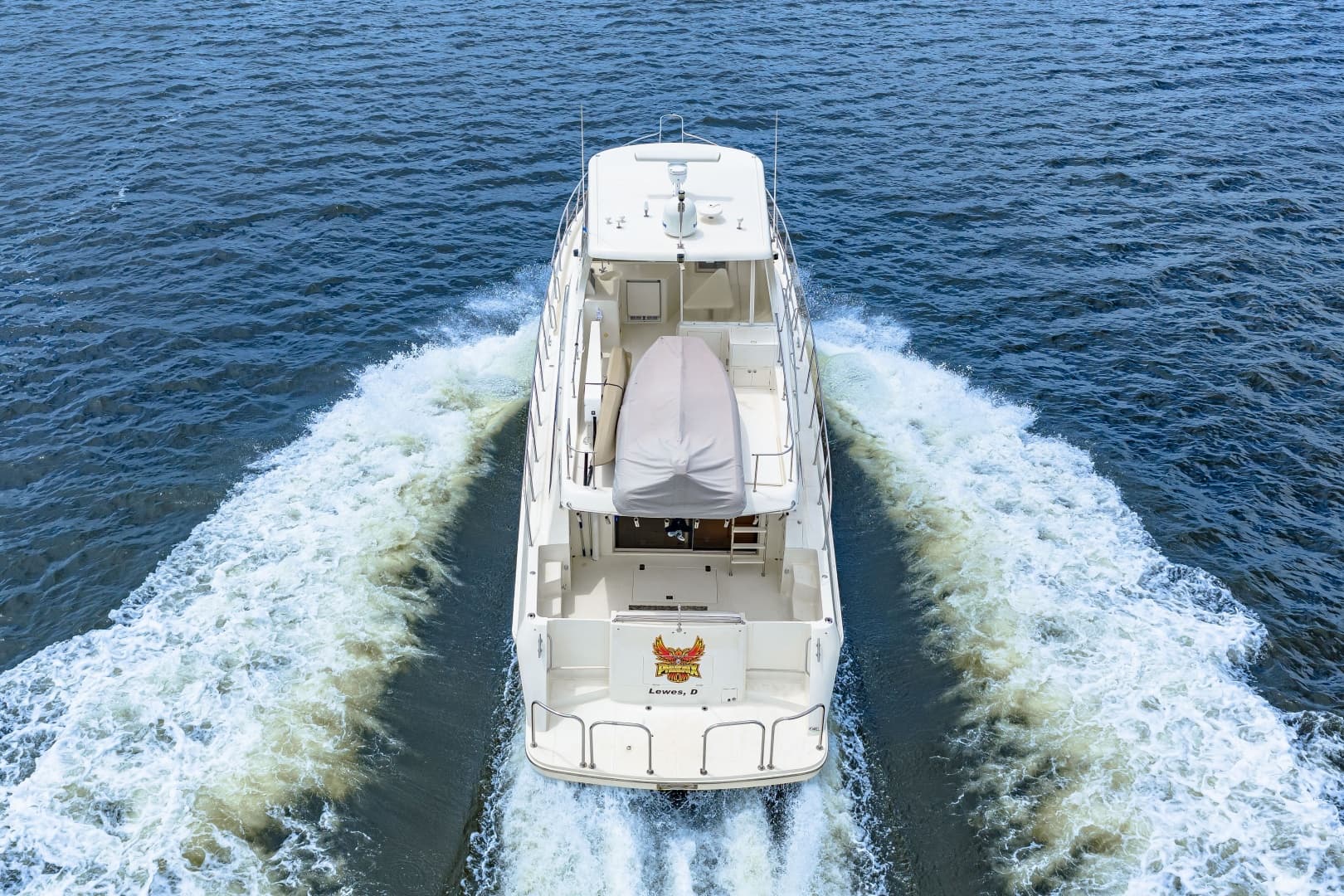 2005 Hampton 558 Pilothouse