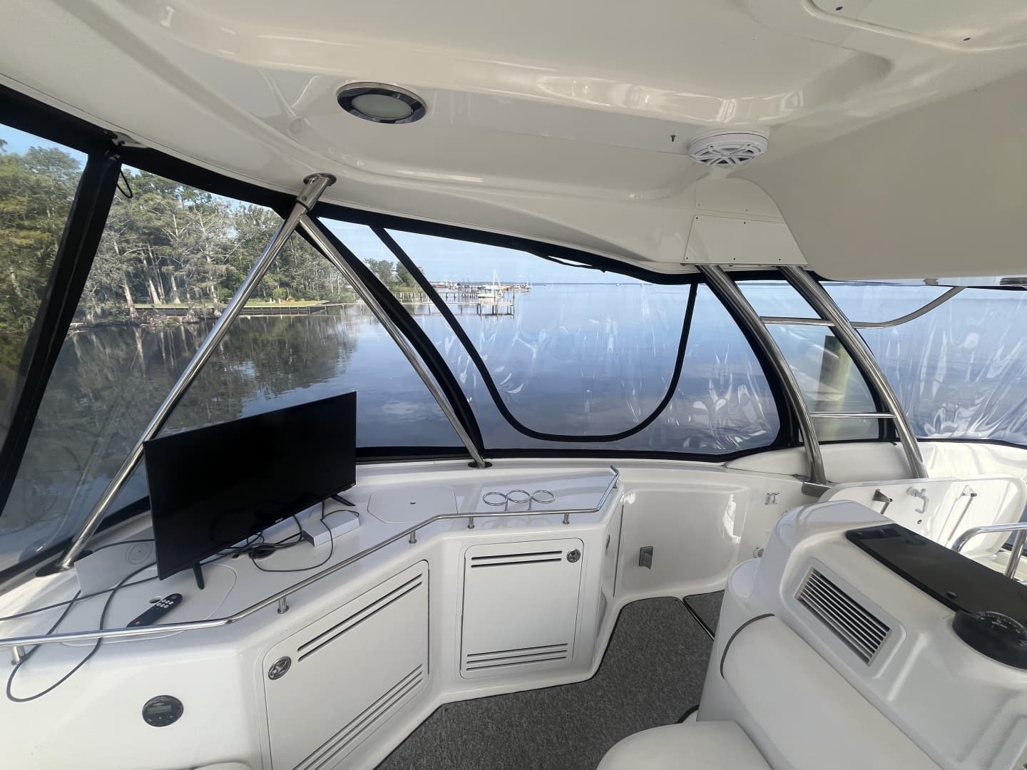 2006 Sea Ray 58 Sedan Bridge
