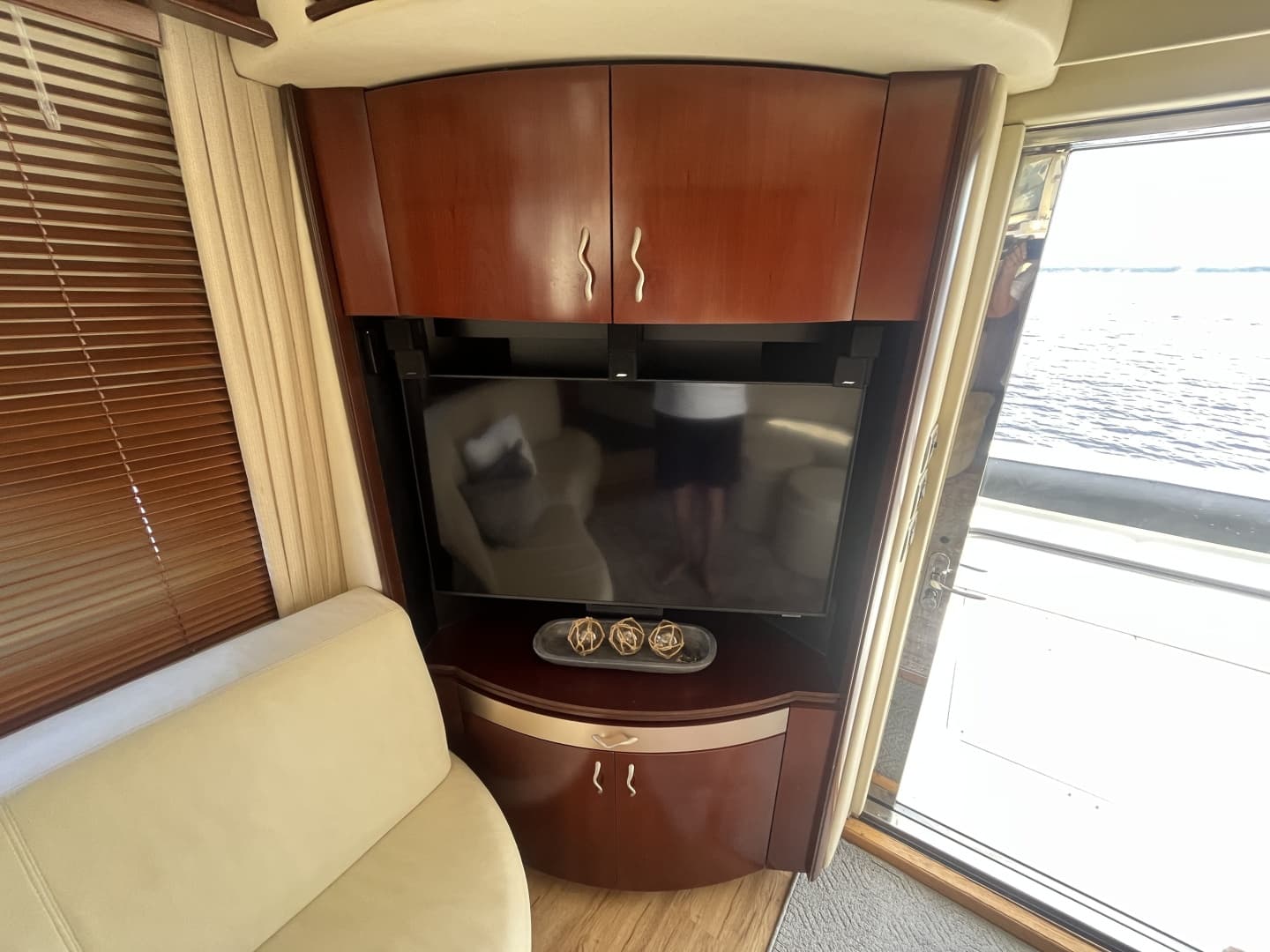 2006 Sea Ray 58 Sedan Bridge