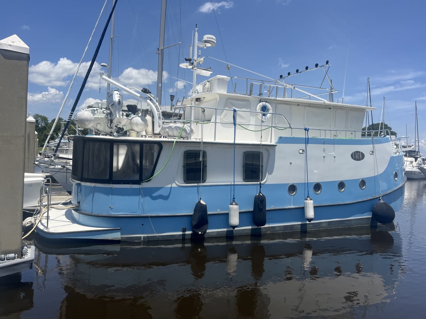 2001 Great Harbour GH47
