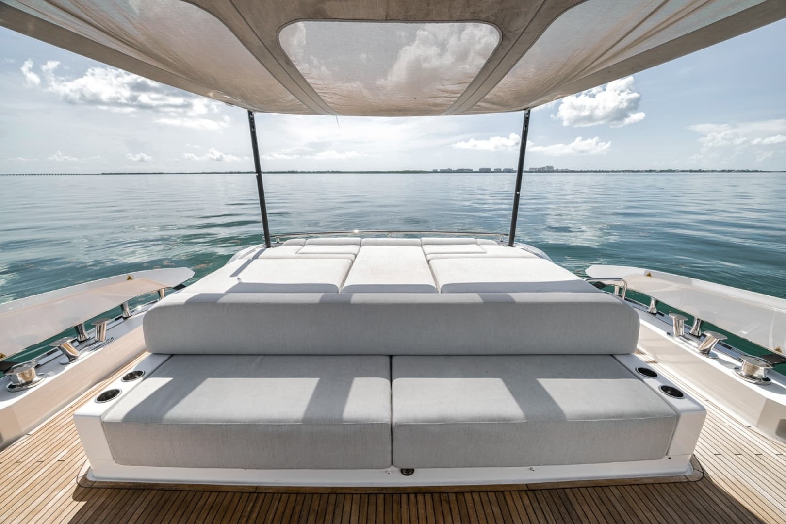 2024 Azimut S8