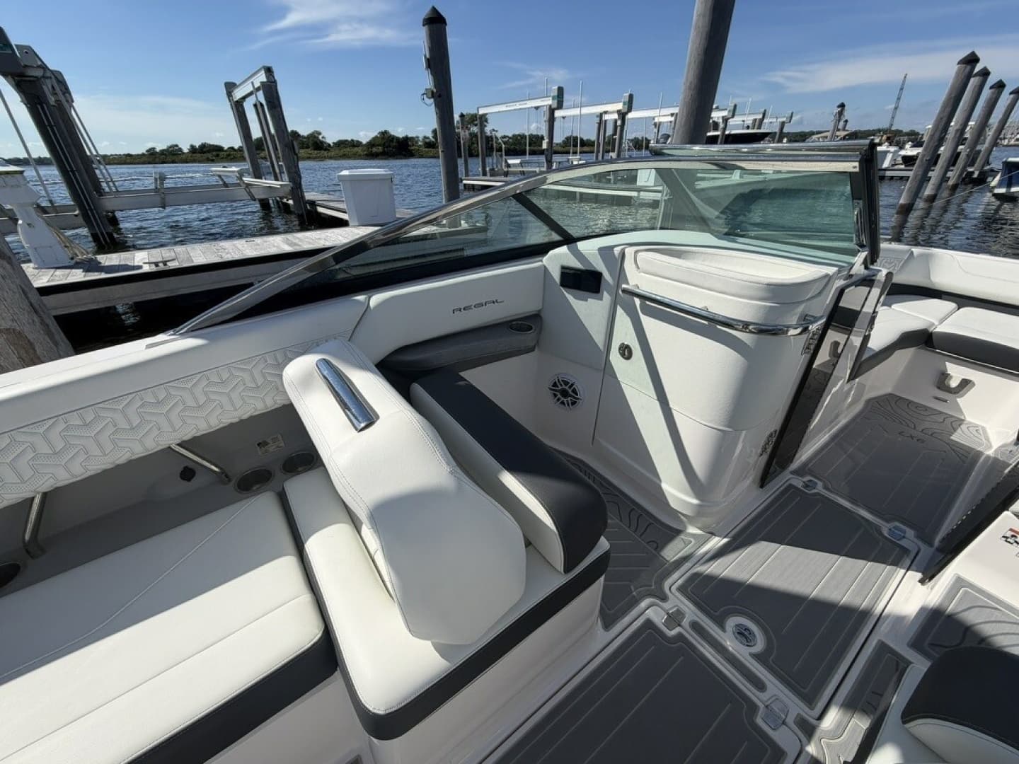 2024 Regal LX6