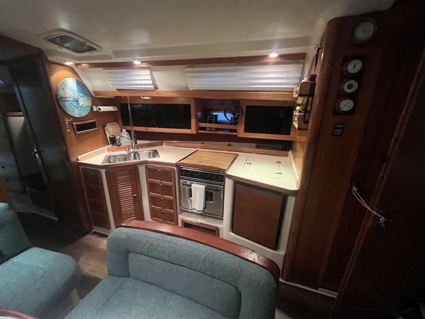 1999 Catalina 42 MKII