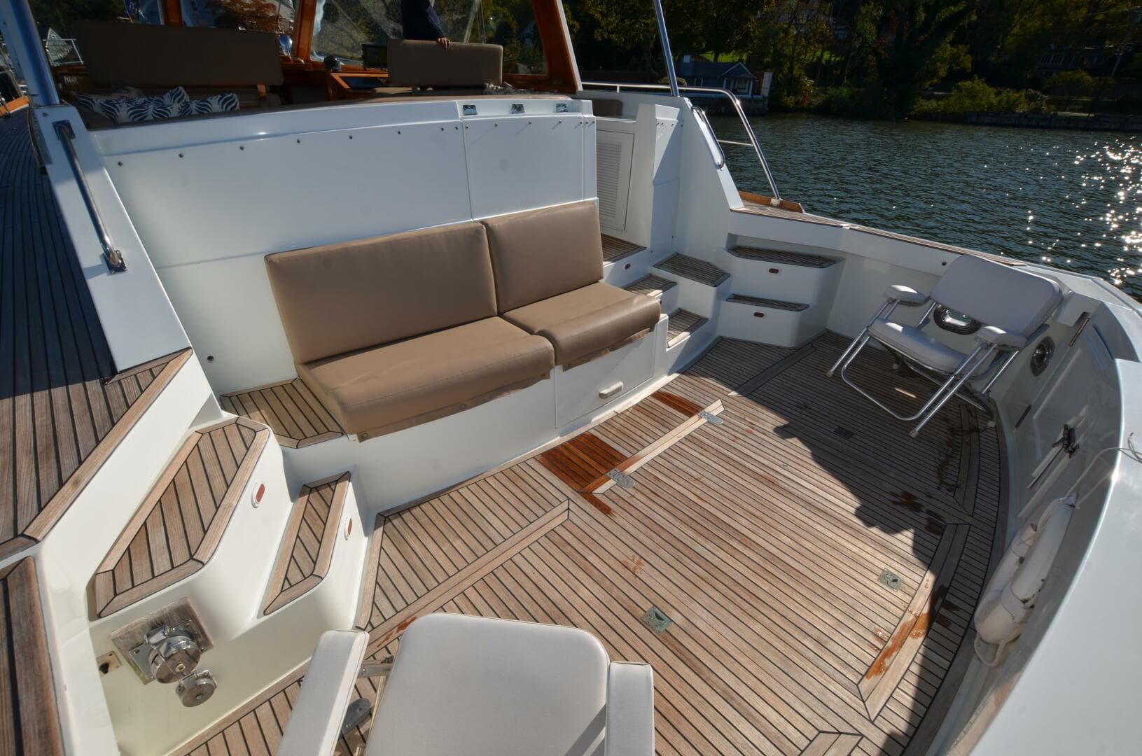 Aft Settee