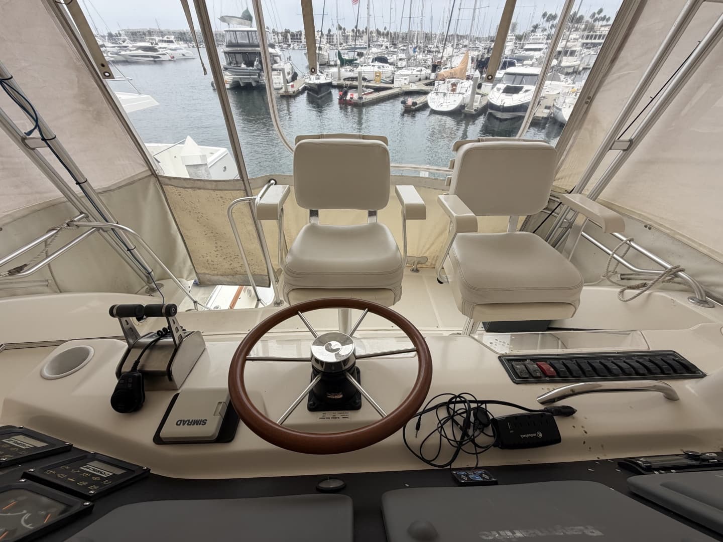 2000 Tiara Yachts 