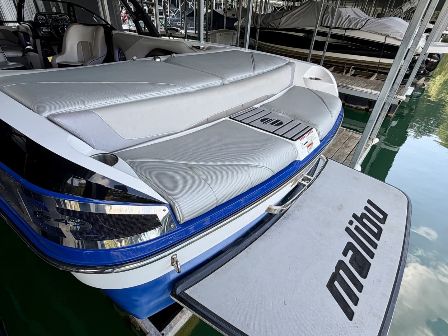 2011 Malibu Wakesetter 247 LSV