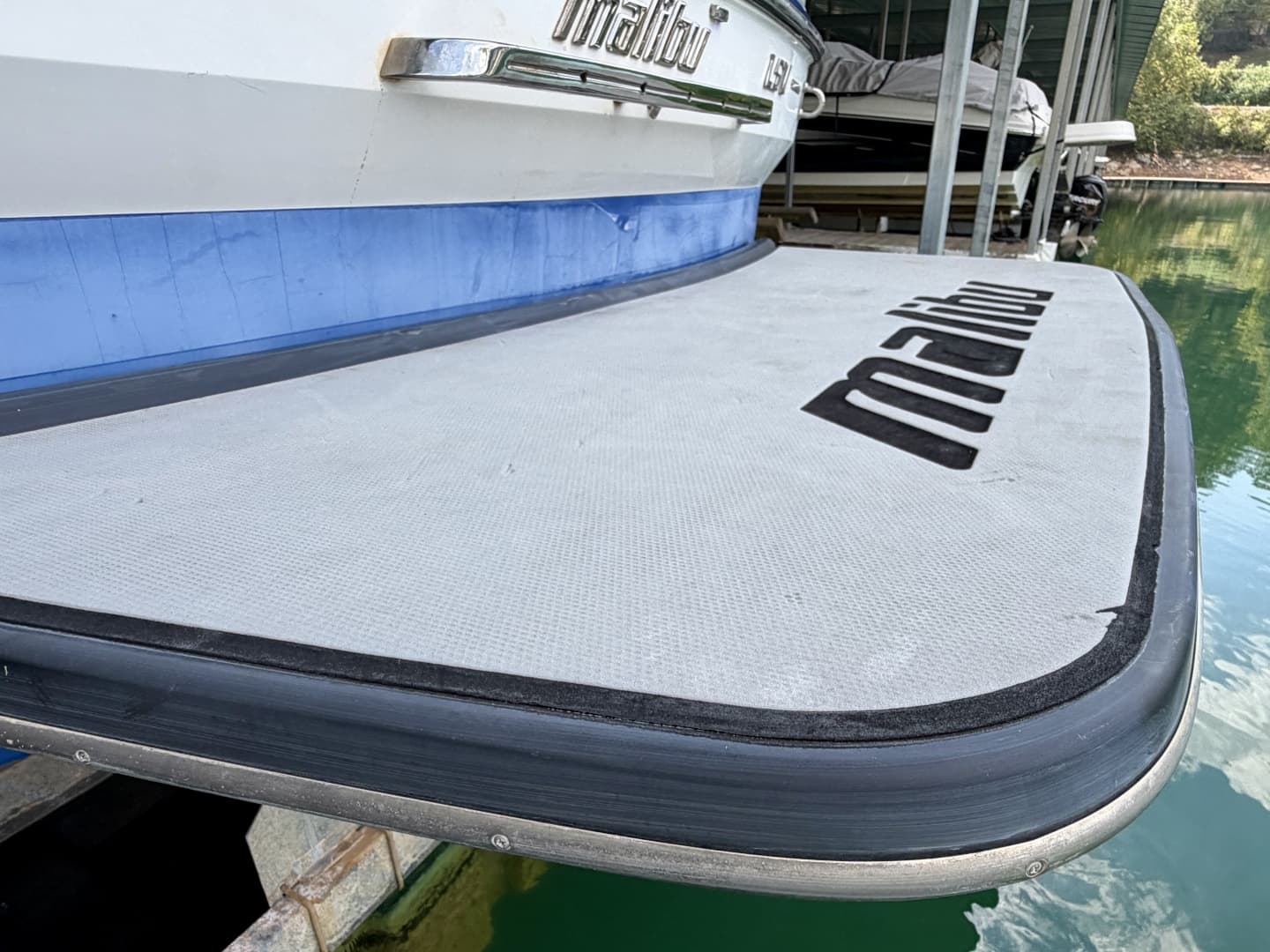 2011 Malibu Wakesetter 247 LSV
