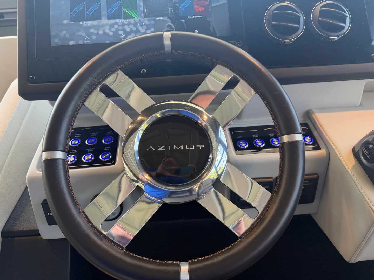 2023 Azimut S6