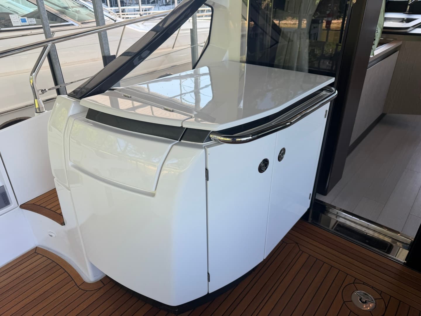 2023 Azimut S6