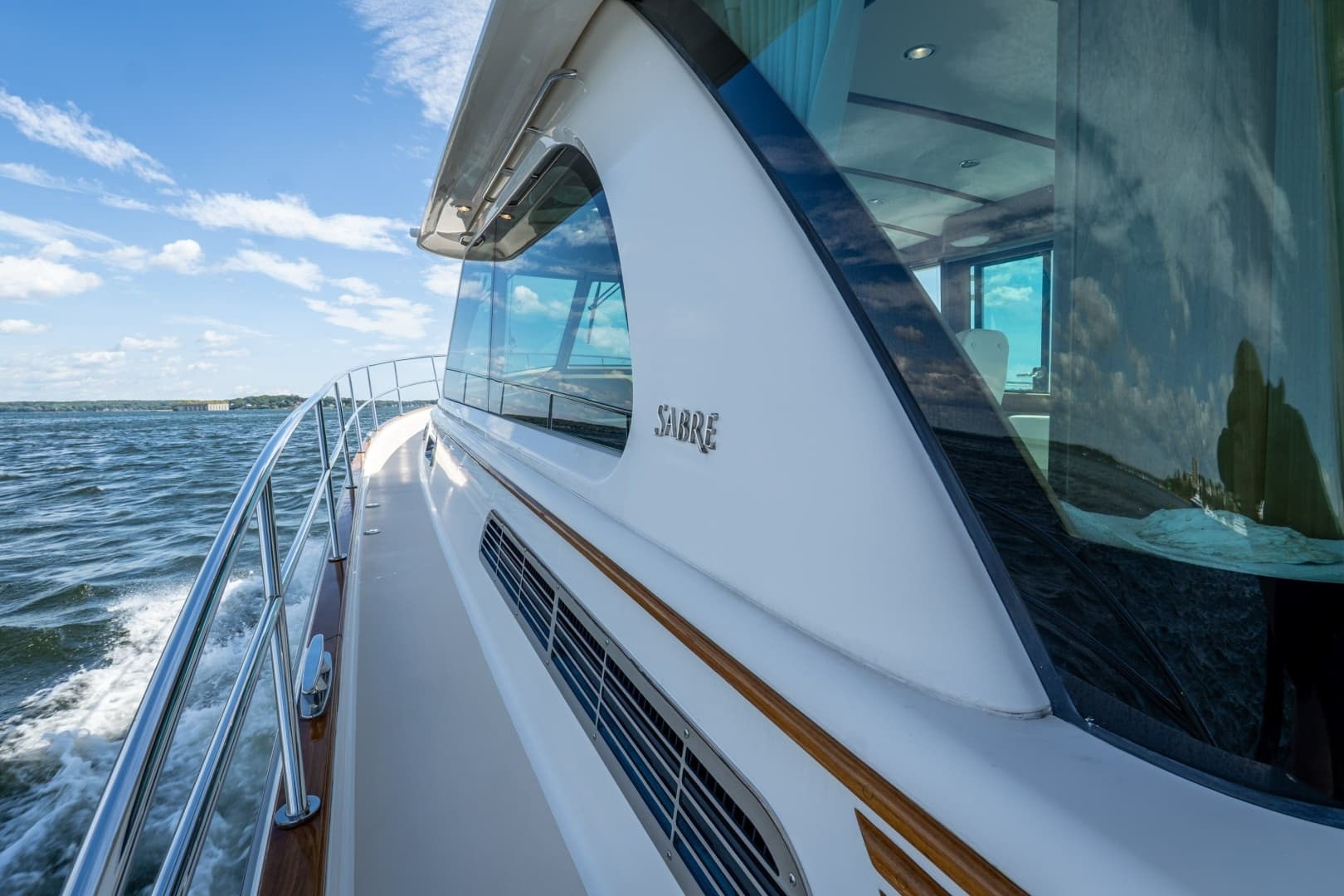 2023 Sabre 45 Salon Express