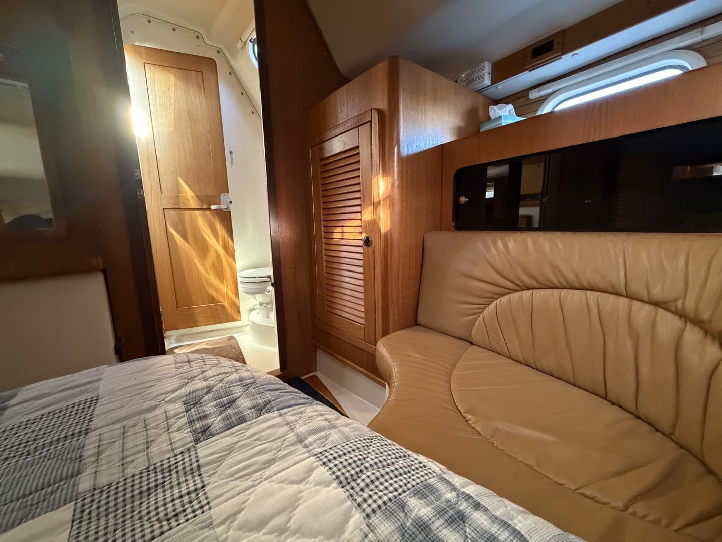 2001 Catalina 380