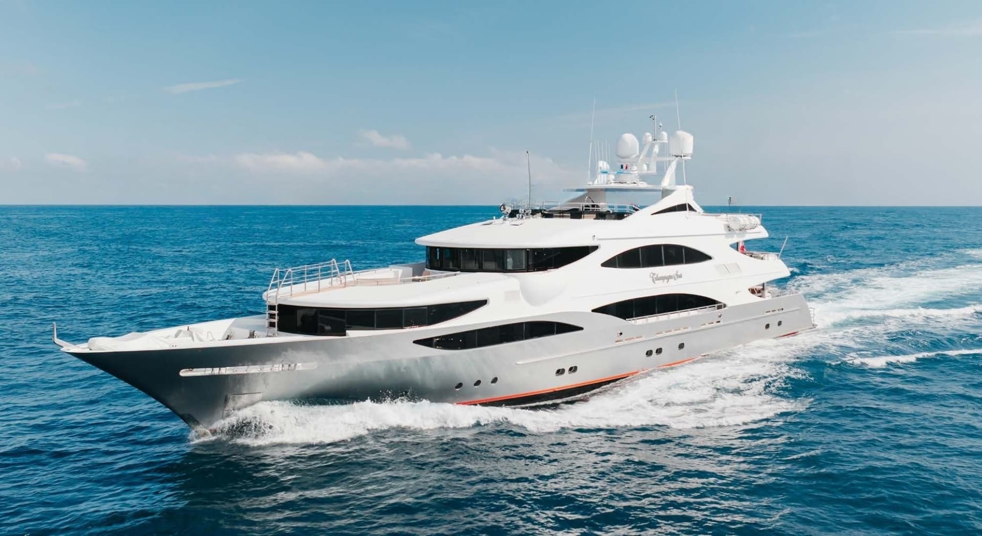 2012 Trinity Yachts Tri-Deck