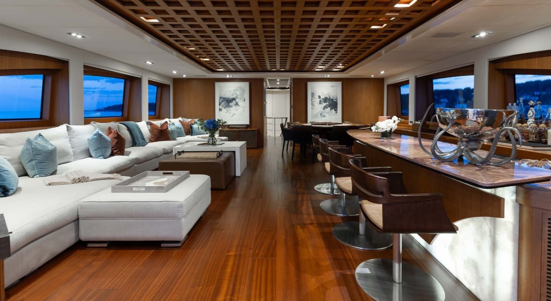 2012 Trinity Yachts Tri-Deck