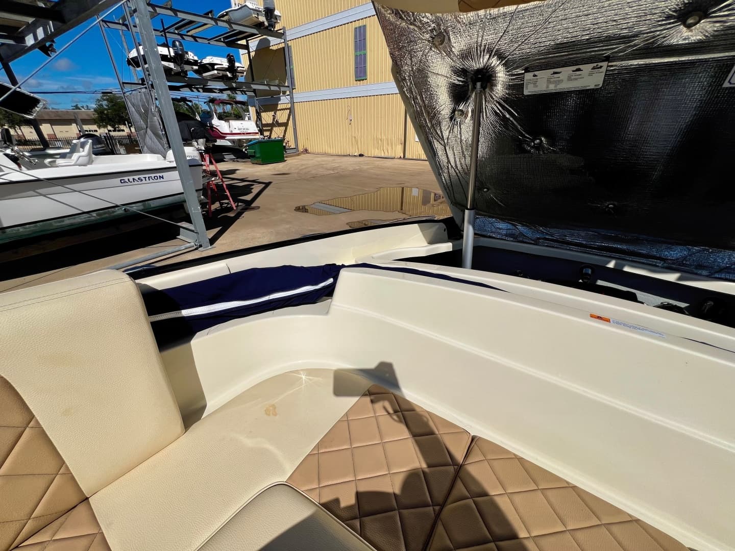 2020 Chris-Craft Launch 27