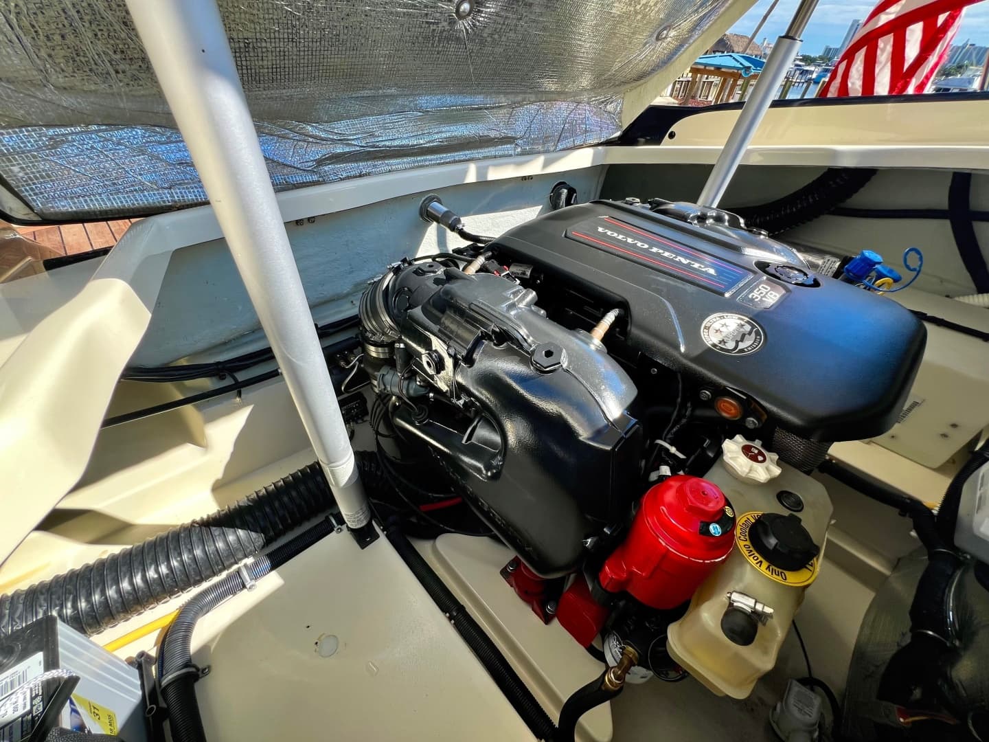 2020 Chris-Craft Launch 27