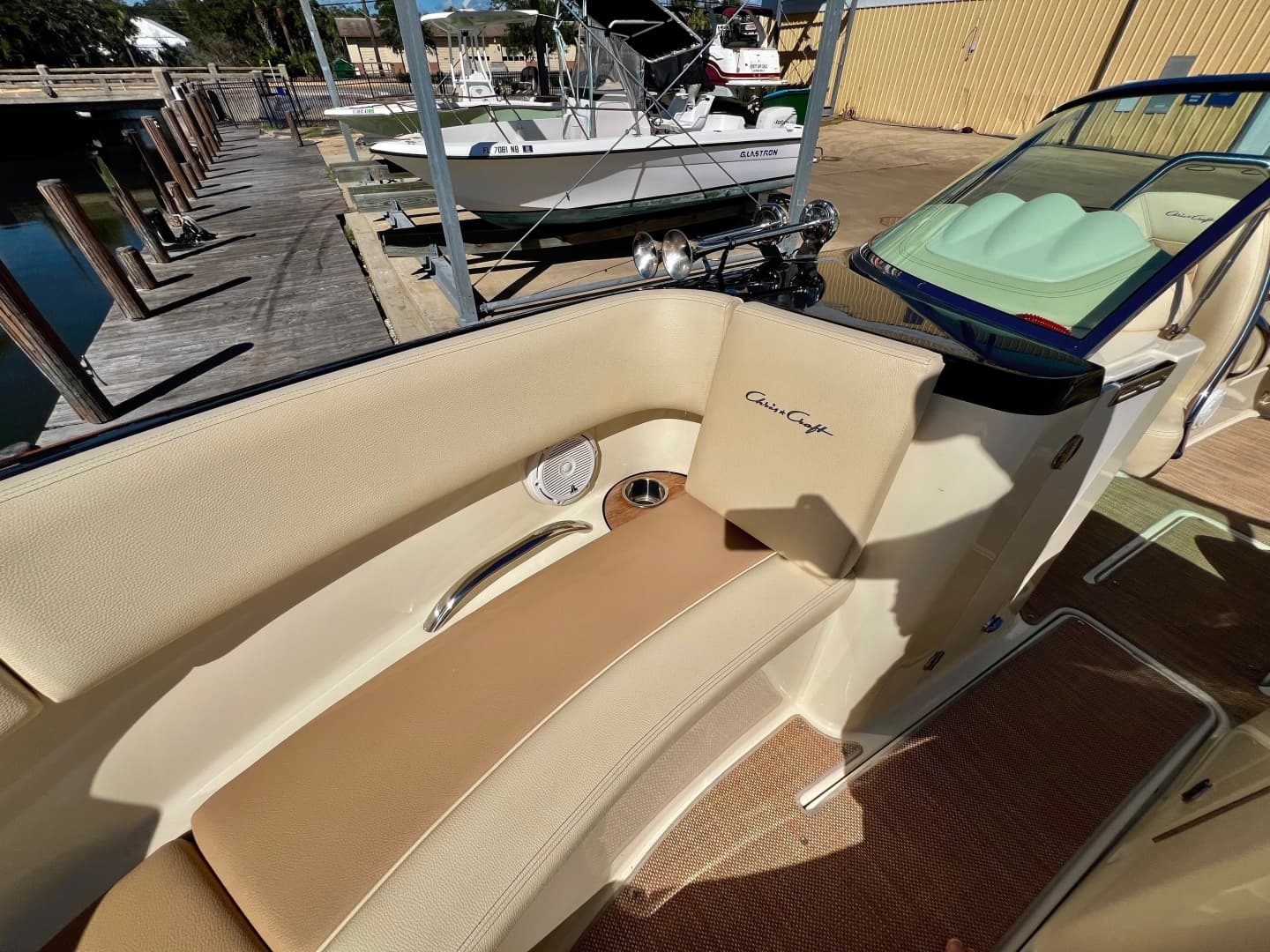 2020 Chris-Craft Launch 27