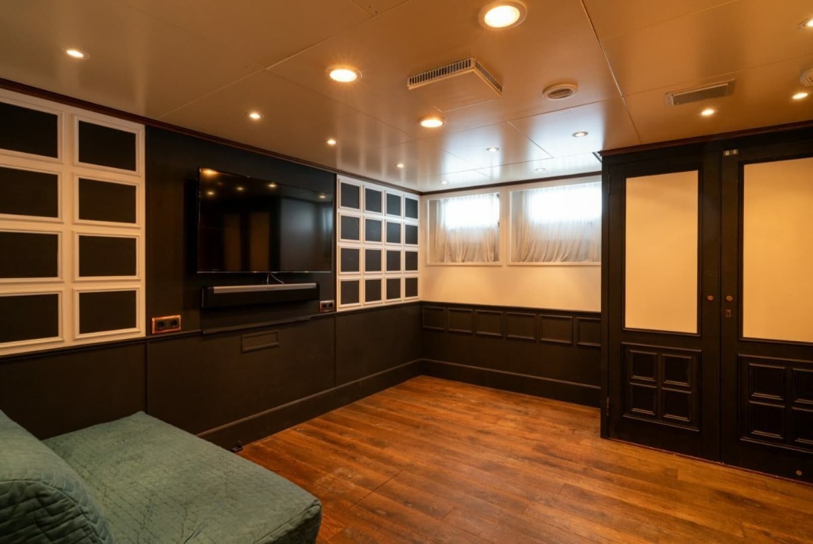 1979 Feadship 