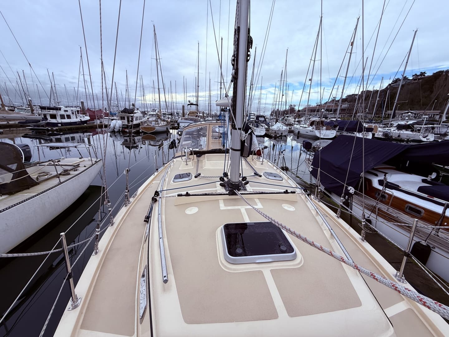 2025 Island Packet 