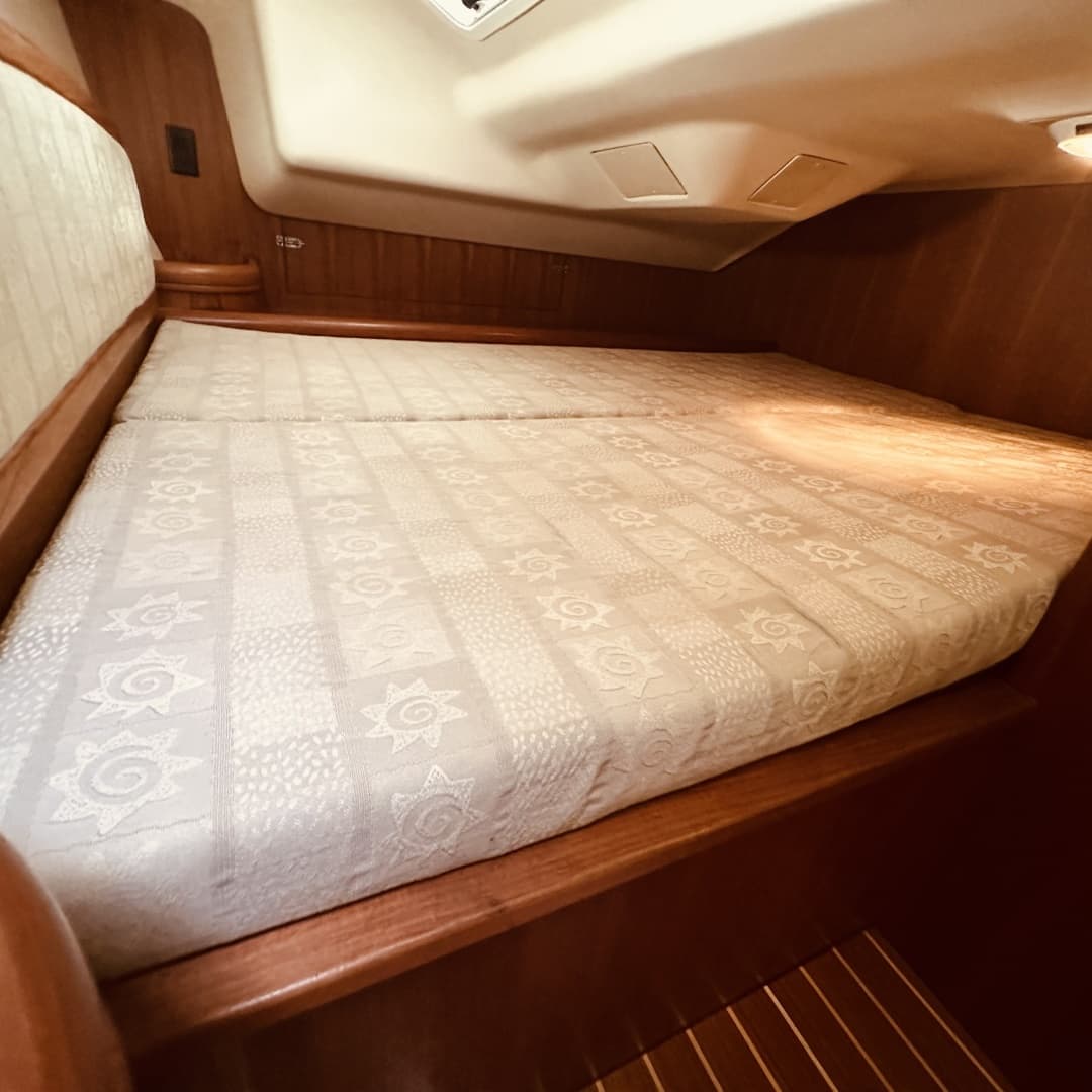 2002 Hunter 356