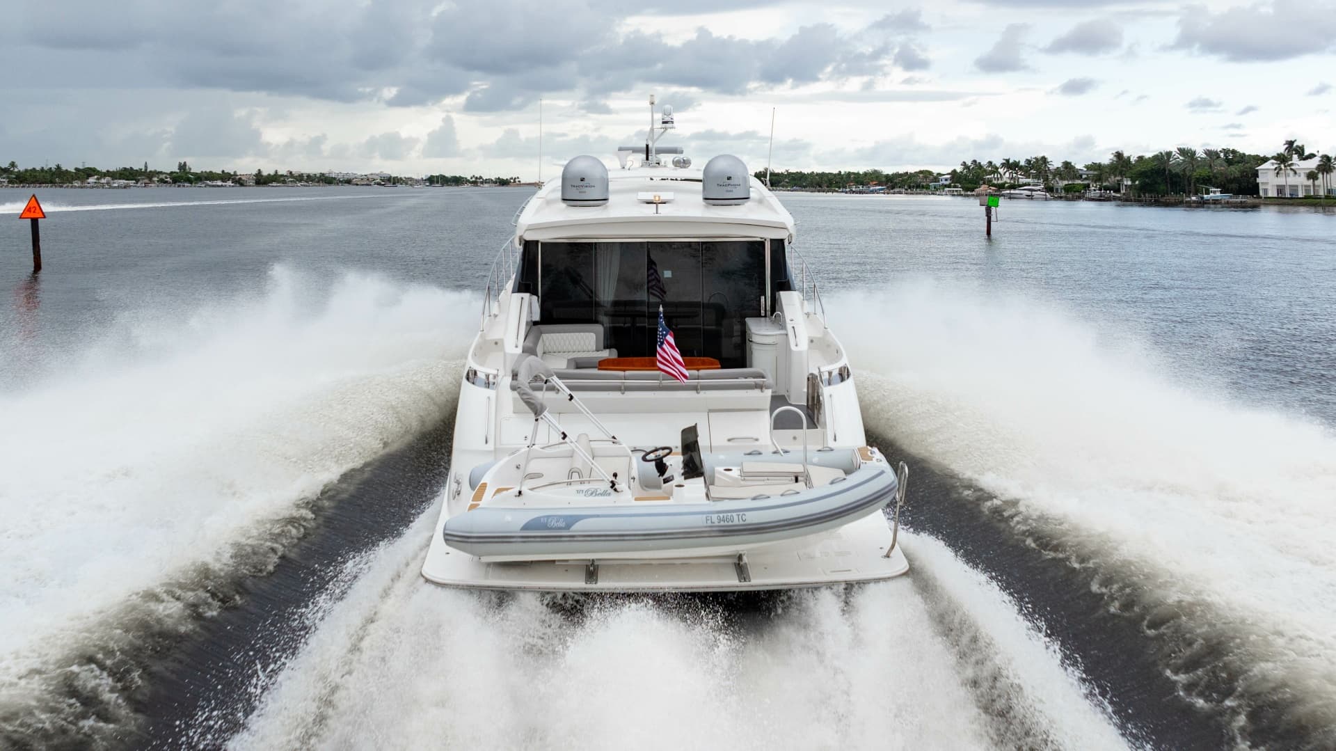 2017 Sea Ray L65