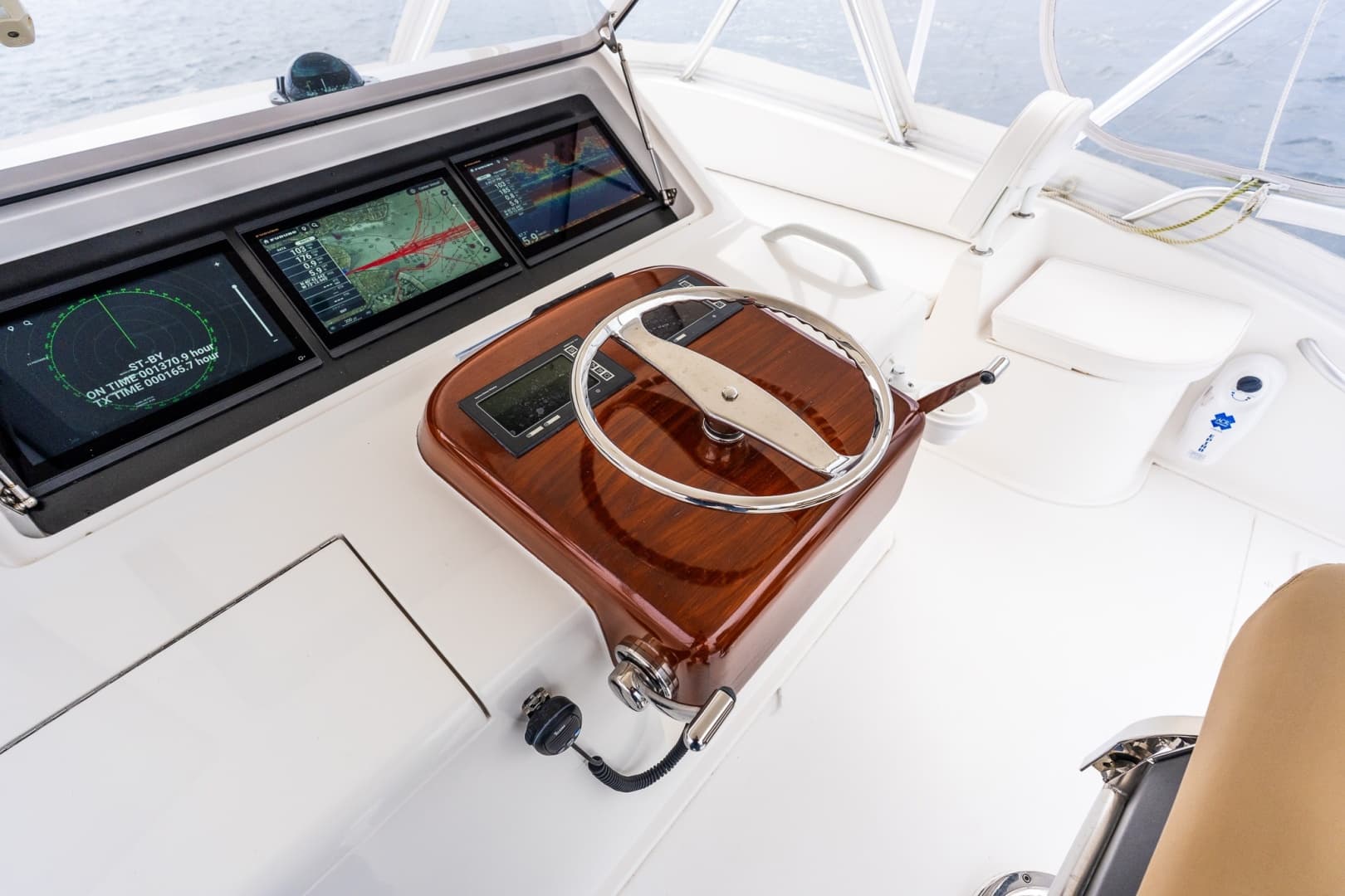 2007 Viking 48 Convertible