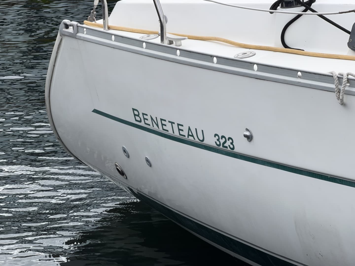 2004 Beneteau 