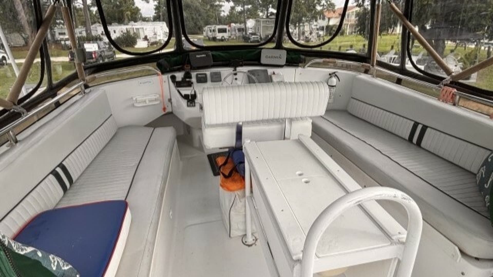 Flybridge Seating