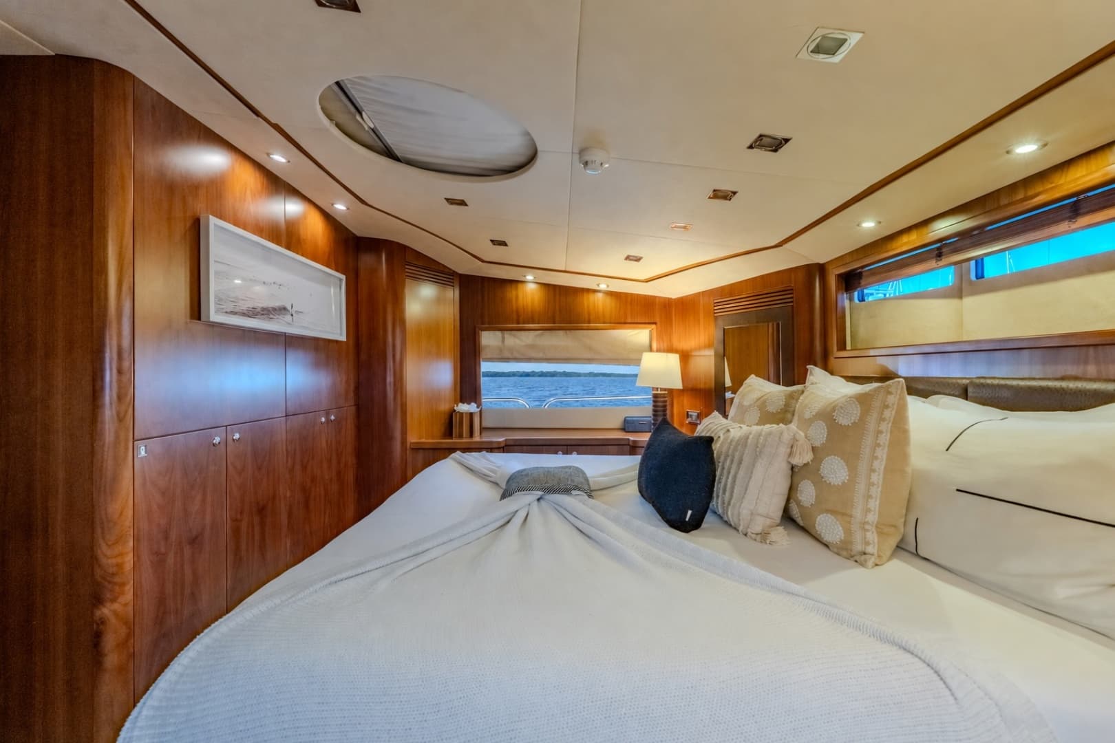 2004 Sunseeker 105 Yacht