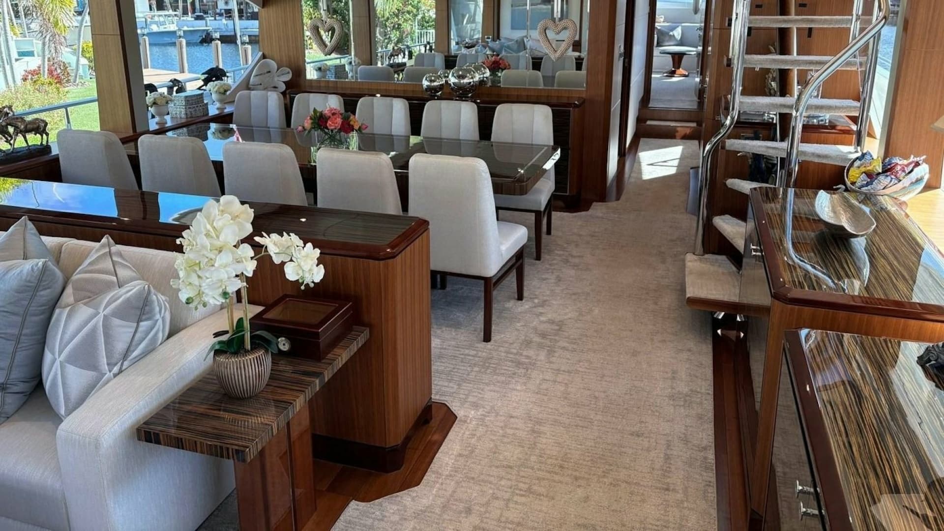 Formal Dining